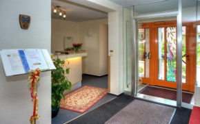  Hotel Ascona  Бад-Кроцинген